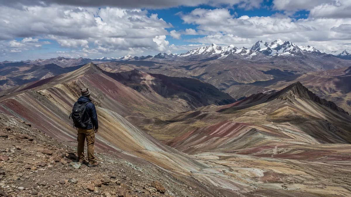 Ubicación y altura máxima de la cima